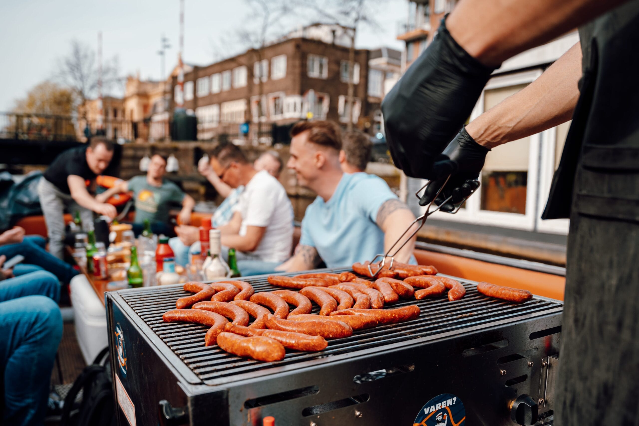 BBQ Rondvaart Groningen bij de Borrelvloot 4 BBQ boot Borrelvloot
