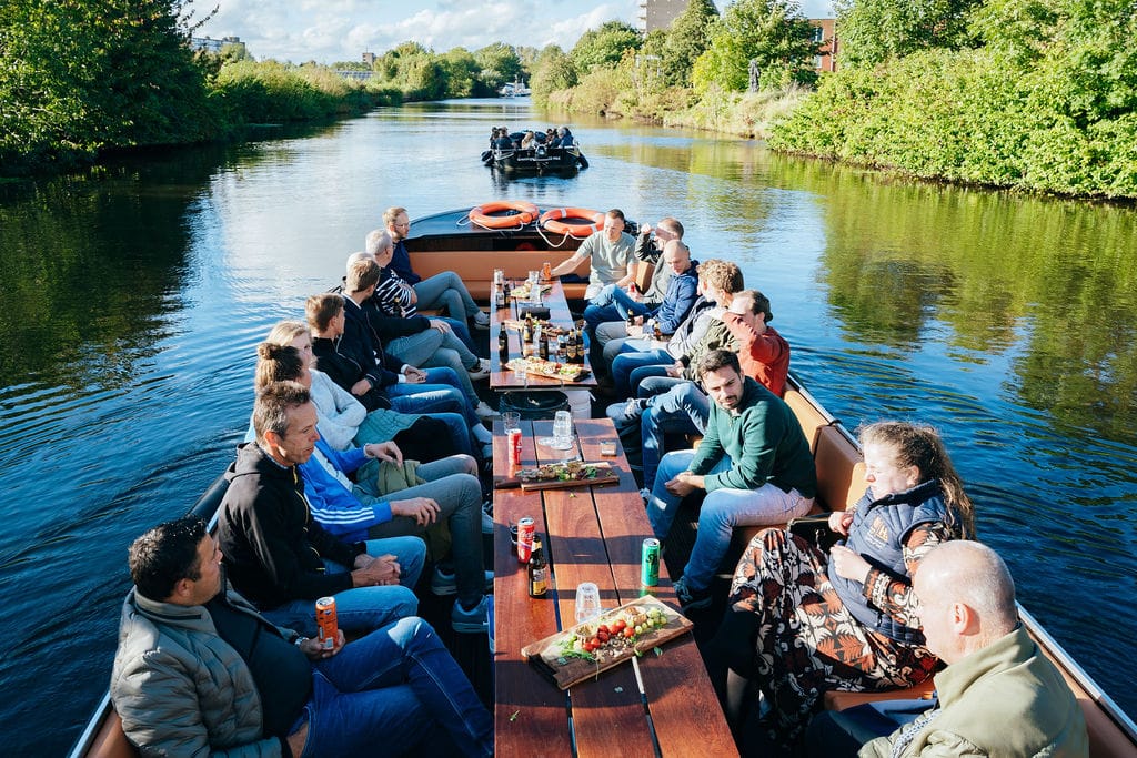Teambuilding Groningen op het Water met de Borrelvloot 2 RGH7359